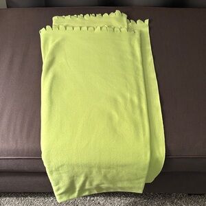 Lime Green Fleece Throw Blanket with Scalloped Edges